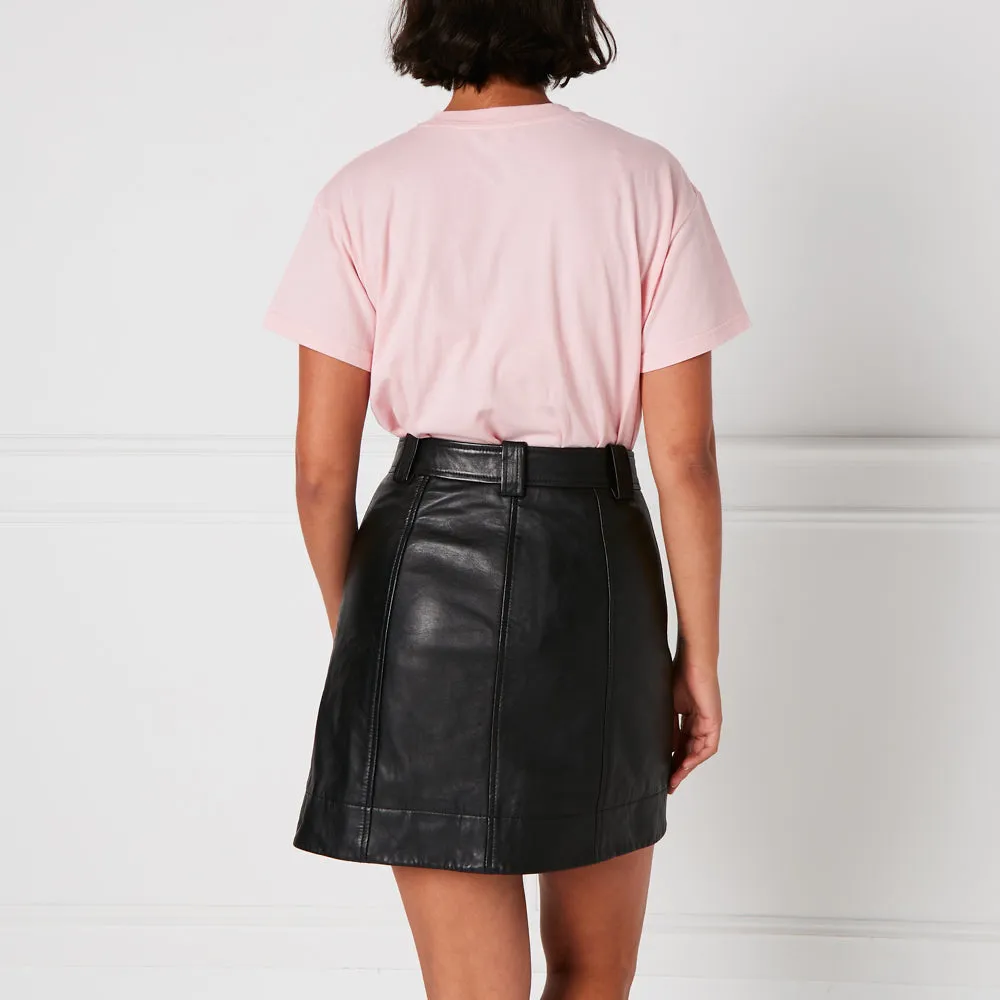 BLUSH EMBROIDERED LIP MACIE T-SHIRT