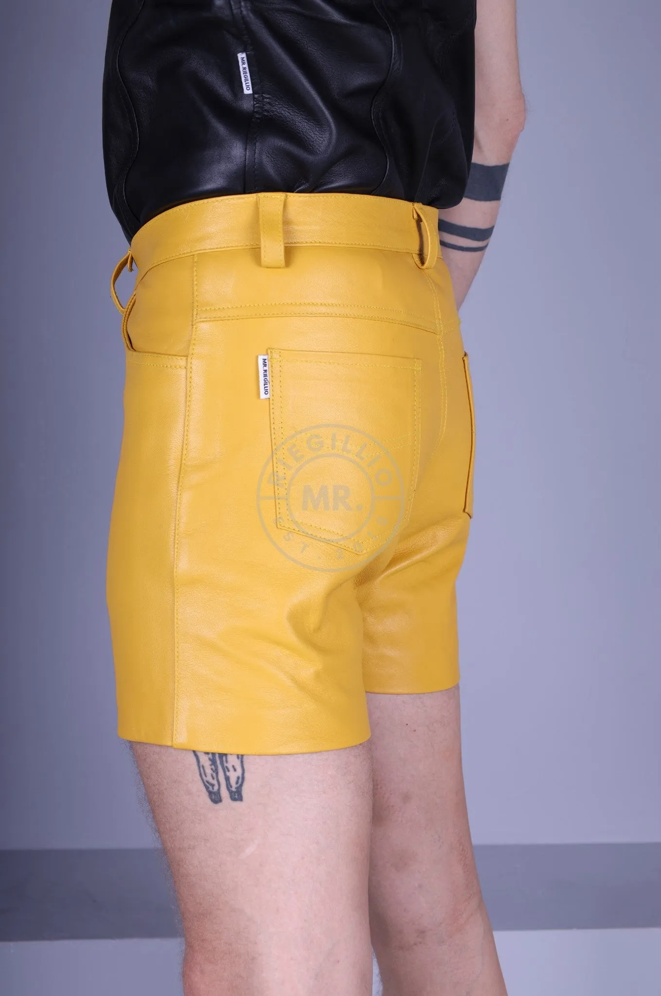 Leather 5 Pocket Short - Yellow