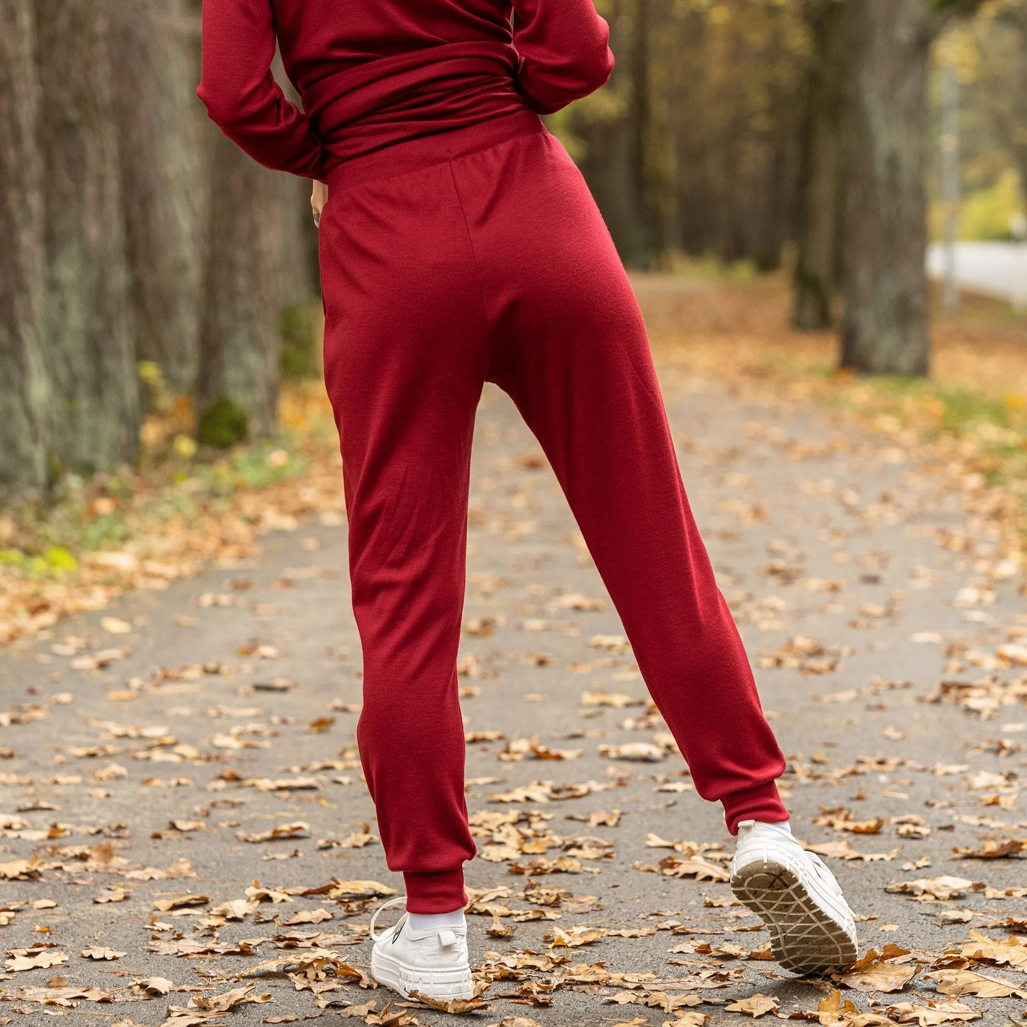 MENIQUE 100% Merino Wool Womens Zip Neck & Sweatpants 2-Piece Royal Cherry