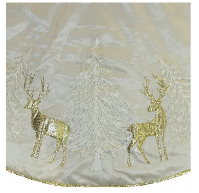 Tree and Reindeer Applique Tree Skirt